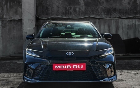 Toyota Camry, 2024 год, 4 100 000 рублей, 2 фотография