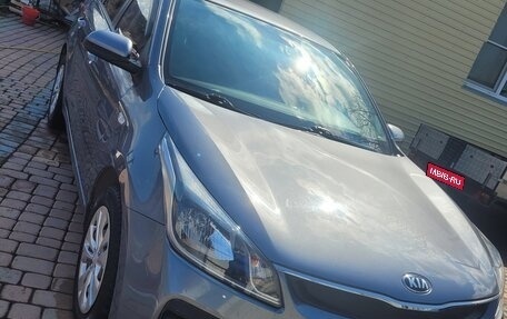 KIA Rio IV, 2017 год, 1 350 000 рублей, 1 фотография