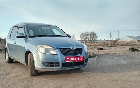 Skoda Roomster, 2007 год, 550 000 рублей, 1 фотография