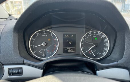 Skoda Octavia, 2012 год, 540 000 рублей, 10 фотография