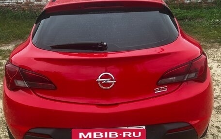 Opel Astra J, 2012 год, 630 000 рублей, 2 фотография
