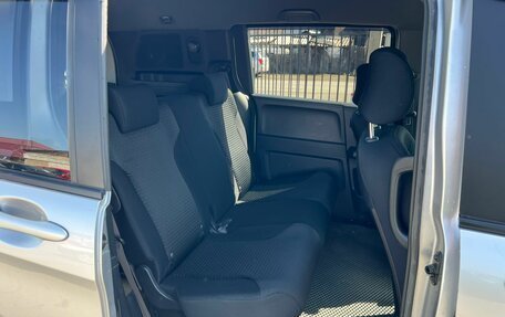 Honda Freed I, 2010 год, 919 000 рублей, 13 фотография