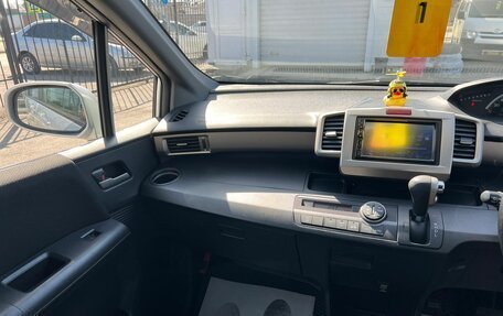 Honda Freed I, 2010 год, 919 000 рублей, 16 фотография