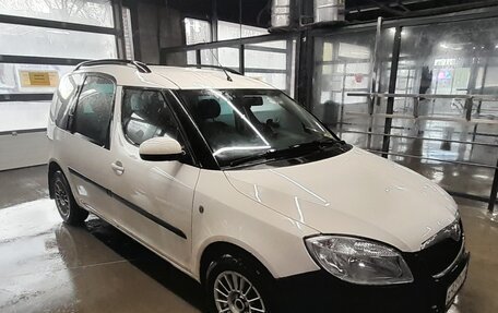 Skoda Roomster, 2010 год, 399 000 рублей, 4 фотография