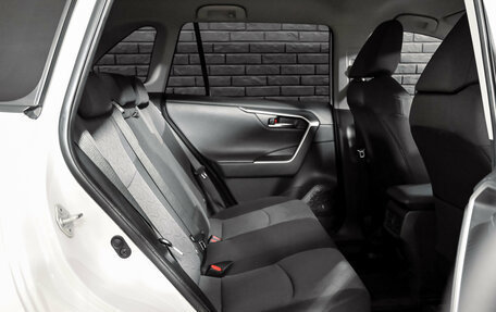 Toyota RAV4, 2019 год, 3 400 000 рублей, 22 фотография