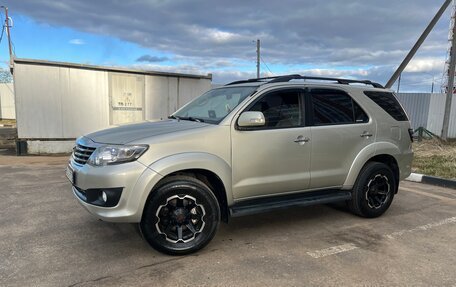 Toyota Fortuner I, 2013 год, 2 420 000 рублей, 1 фотография