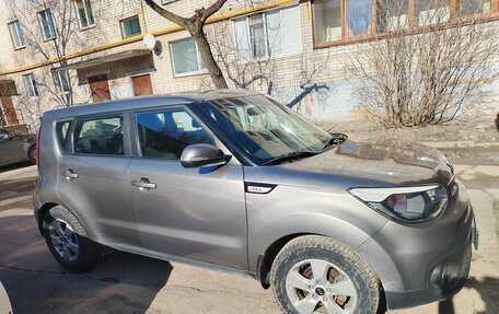 KIA Soul II рестайлинг, 2018 год, 1 600 000 рублей, 3 фотография