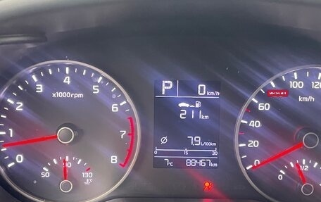 KIA Rio IV, 2018 год, 1 300 000 рублей, 8 фотография