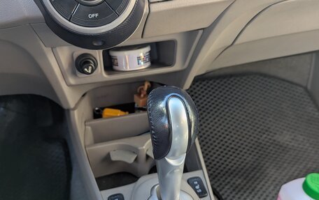 Honda Insight II рестайлинг, 2010 год, 850 000 рублей, 10 фотография