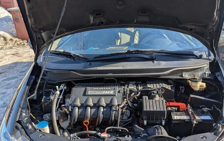 Honda Insight II рестайлинг, 2010 год, 850 000 рублей, 23 фотография