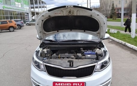 KIA Rio III рестайлинг, 2017 год, 1 300 000 рублей, 33 фотография