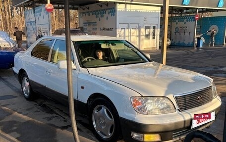 Toyota Celsior III, 1997 год, 800 000 рублей, 3 фотография