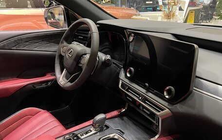 Lexus RX IV рестайлинг, 2023 год, 9 800 000 рублей, 4 фотография