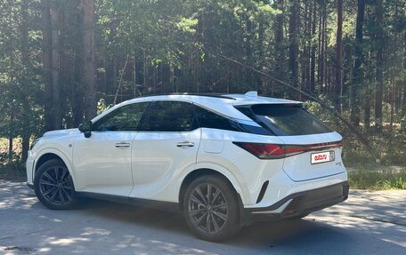 Lexus RX IV рестайлинг, 2023 год, 9 800 000 рублей, 15 фотография