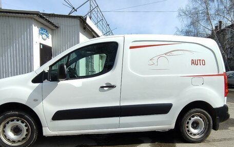 Peugeot Partner II рестайлинг 2, 2011 год, 500 000 рублей, 3 фотография
