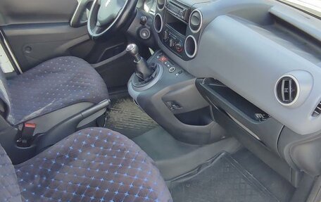 Peugeot Partner II рестайлинг 2, 2011 год, 500 000 рублей, 7 фотография