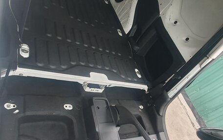 Peugeot Partner II рестайлинг 2, 2011 год, 500 000 рублей, 11 фотография