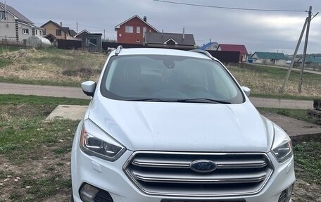 Ford Kuga III, 2016 год, 1 300 000 рублей, 3 фотография