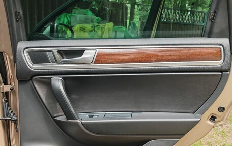 Volkswagen Touareg III, 2015 год, 3 250 000 рублей, 10 фотография