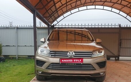 Volkswagen Touareg III, 2015 год, 3 250 000 рублей, 4 фотография