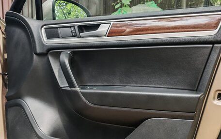 Volkswagen Touareg III, 2015 год, 3 250 000 рублей, 12 фотография