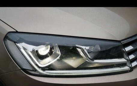 Volkswagen Touareg III, 2015 год, 3 250 000 рублей, 17 фотография