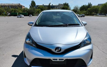 Toyota Vitz, 2016 год, 830 000 рублей, 2 фотография