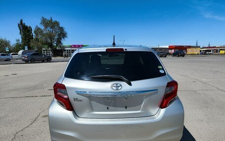 Toyota Vitz, 2016 год, 830 000 рублей, 5 фотография