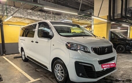 Peugeot Traveller I, 2019 год, 3 050 000 рублей, 3 фотография