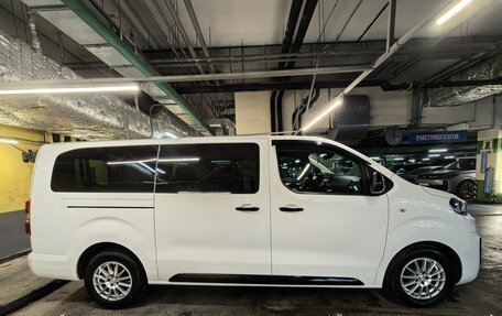 Peugeot Traveller I, 2019 год, 3 050 000 рублей, 5 фотография