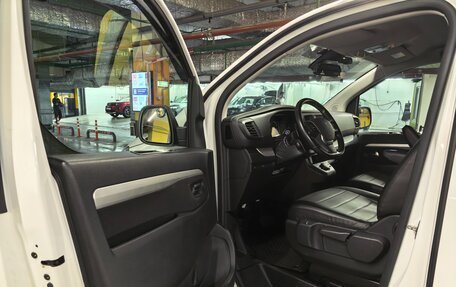 Peugeot Traveller I, 2019 год, 3 050 000 рублей, 11 фотография