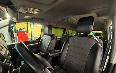 Peugeot Traveller I, 2019 год, 3 050 000 рублей, 18 фотография