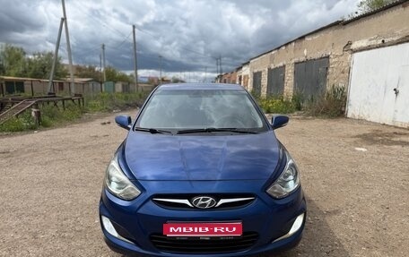 Hyundai Solaris II рестайлинг, 2011 год, 660 000 рублей, 1 фотография