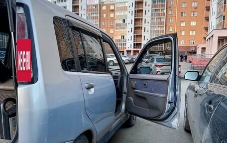 Nissan Cube II, 2001 год, 180 000 рублей, 2 фотография