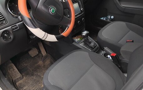 Skoda Yeti I рестайлинг, 2010 год, 750 000 рублей, 2 фотография