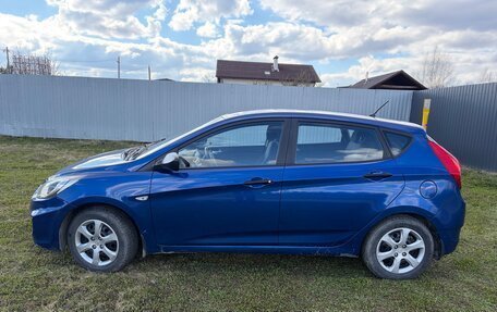 Hyundai Solaris II рестайлинг, 2011 год, 560 000 рублей, 9 фотография