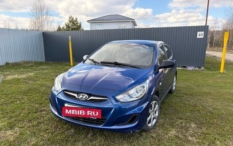 Hyundai Solaris II рестайлинг, 2011 год, 560 000 рублей, 11 фотография