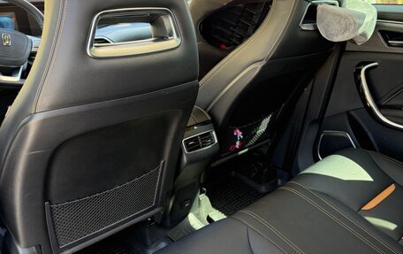 FAW Bestune T77, 2022 год, 2 050 000 рублей, 9 фотография