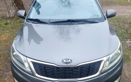 KIA Rio III рестайлинг, 2014 год, 400 000 рублей, 2 фотография