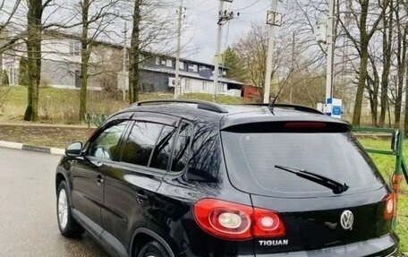 Volkswagen Tiguan I, 2009 год, 879 000 рублей, 12 фотография