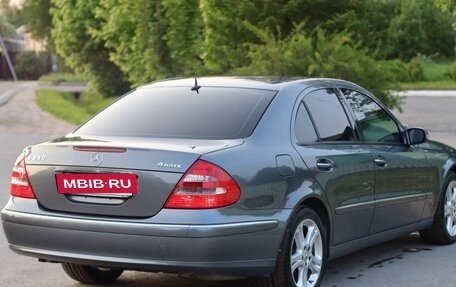 Mercedes-Benz E-Класс, 2005 год, 920 000 рублей, 4 фотография