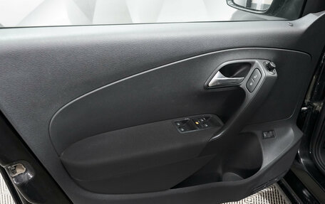 Volkswagen Polo VI (EU Market), 2016 год, 885 000 рублей, 16 фотография