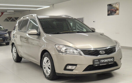 KIA cee'd I рестайлинг, 2012 год, 690 000 рублей, 3 фотография