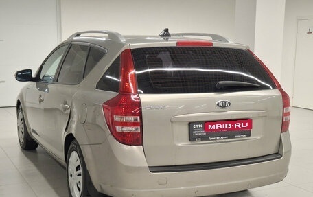 KIA cee'd I рестайлинг, 2012 год, 690 000 рублей, 7 фотография