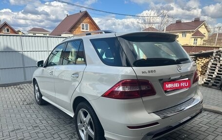 Mercedes-Benz M-Класс, 2013 год, 2 950 000 рублей, 7 фотография