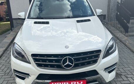 Mercedes-Benz M-Класс, 2013 год, 2 950 000 рублей, 2 фотография