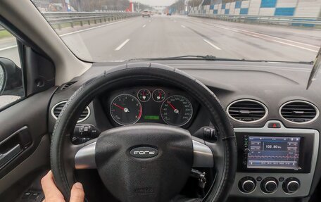 Ford Focus II рестайлинг, 2006 год, 399 000 рублей, 2 фотография