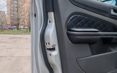 Ford Focus II рестайлинг, 2006 год, 399 000 рублей, 18 фотография