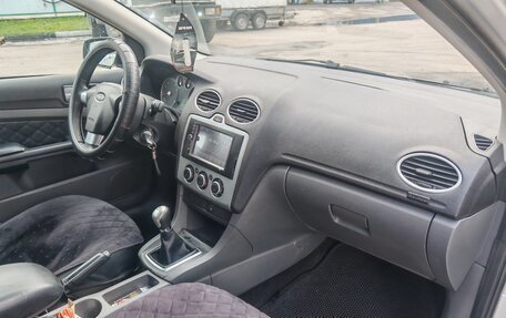 Ford Focus II рестайлинг, 2006 год, 399 000 рублей, 17 фотография