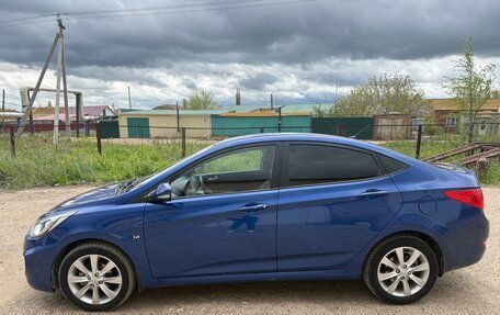 Hyundai Solaris II рестайлинг, 2011 год, 660 000 рублей, 5 фотография